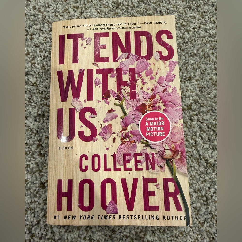 'It Ends With Us' Novel - Pink Cover